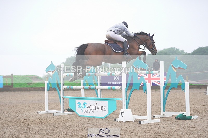 231017A-112512-06721 - Cls 26 Chard Equ Grand Prix