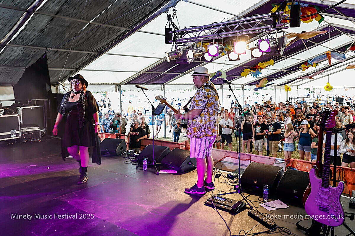 _MGL7453 - MINETY 2025