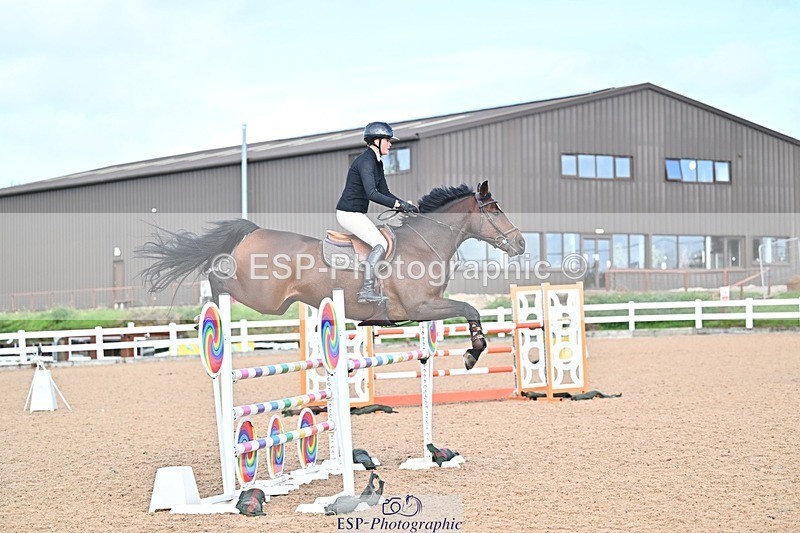 261014-143655-00801 - Cls 07 Snr Fox & 1.20m Open