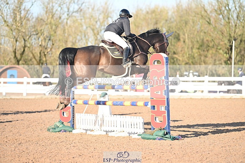 231210A-131437-02530 - Cls 20 Newcomers & 1.10m Open