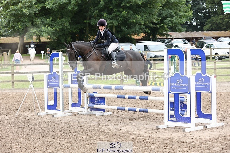 240803-123302-05000 - 153-Eleanor_Blewitt-CARRY_ON_PRINCESS