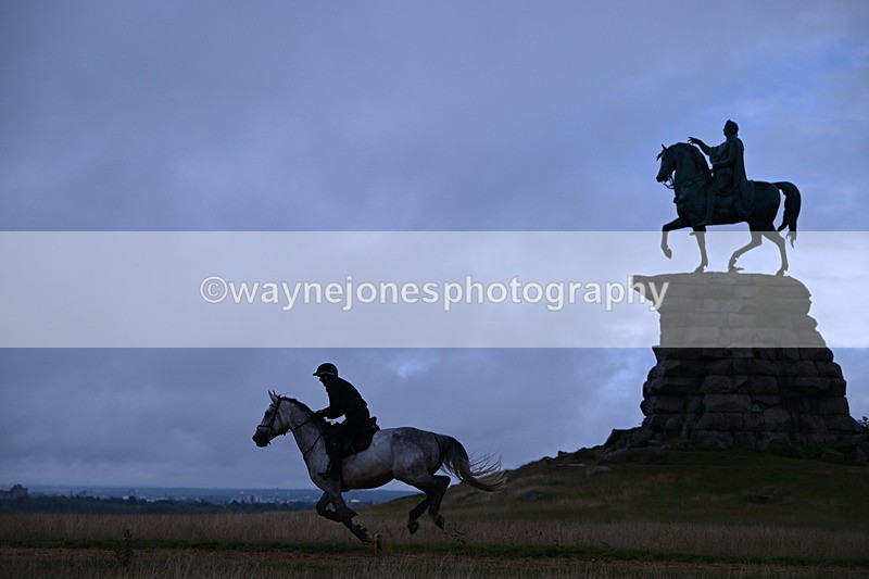 DSC_3800 - Time at Statue 13:51 to 14:55