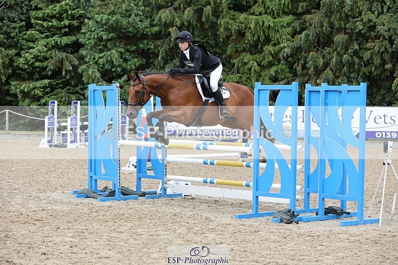 250803A-105311-10573 - L-519-Mya.Johnson-DOKAT