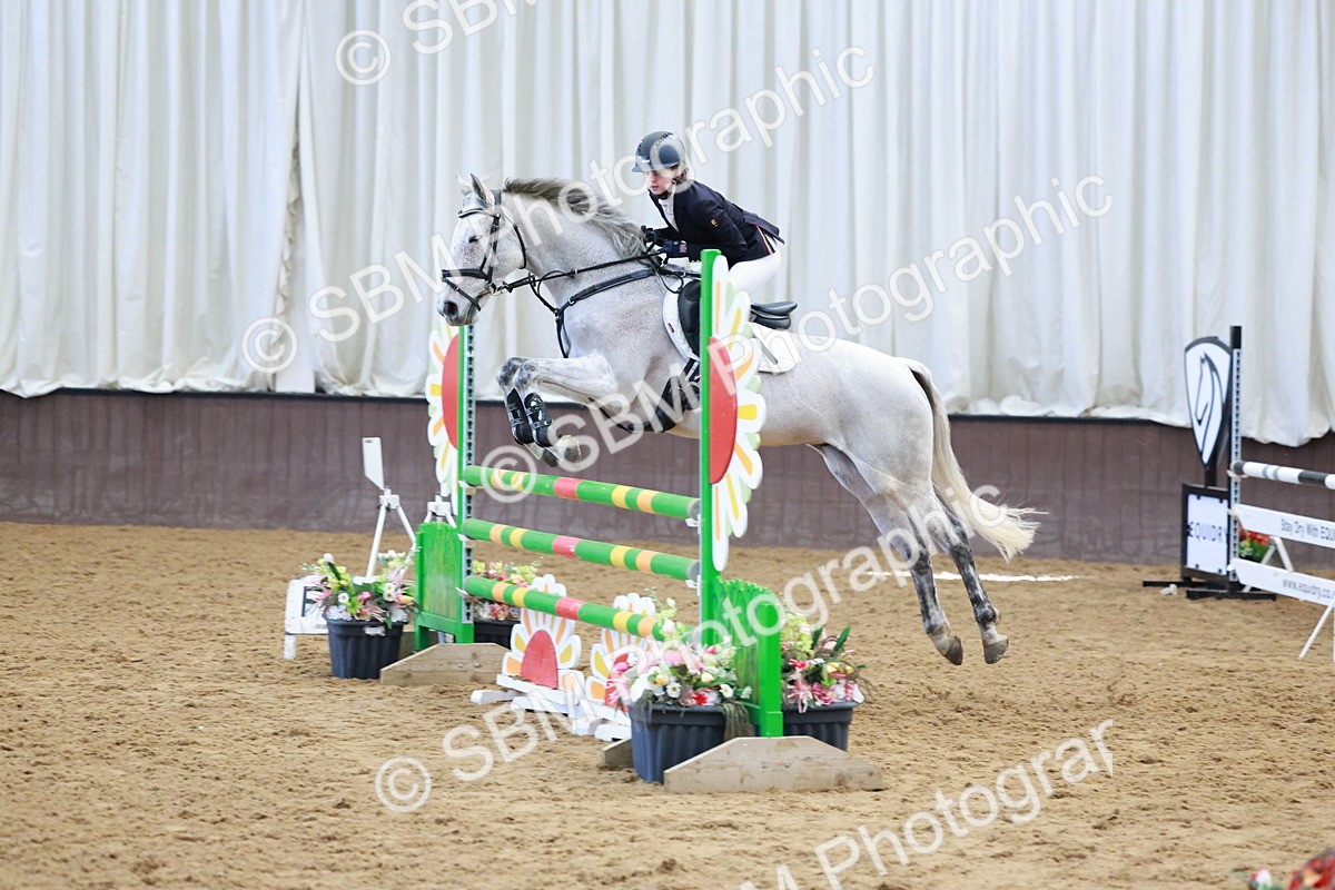 SBM_003384 - Class 10 - Nupafeed Supplements Senior Discovery/ 1m Open