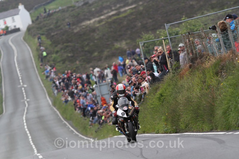 Michael Rutter BMW / Bathams Prize Winning Ales - Pokerstars Senior TT