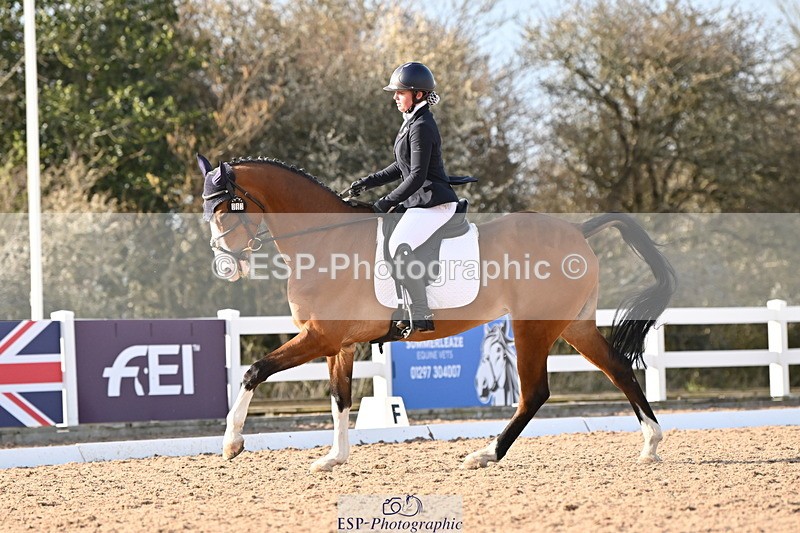 240324A-160940-04769 - Novice 28, 15.33 to 16.15