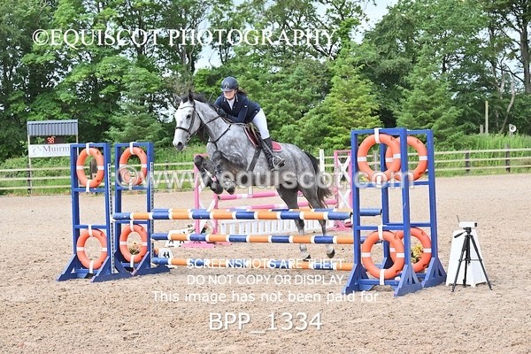 BPP_1334 - CLASS 10 SAT Senior BritiNovice/ 90cm Open