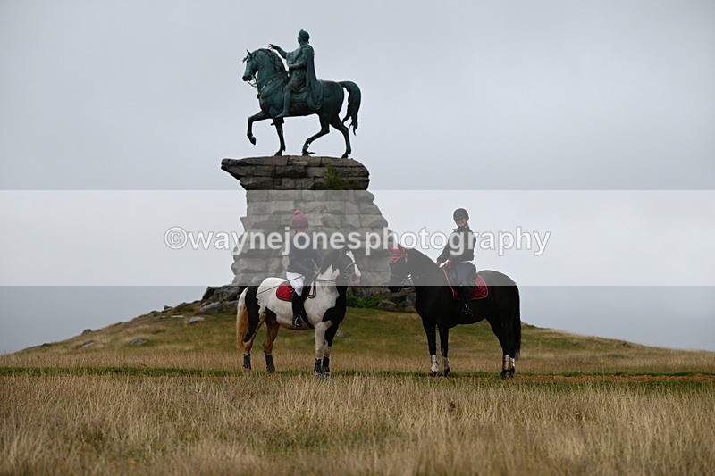 DSC_1634 - Time at Statue 12:13 to 12:32