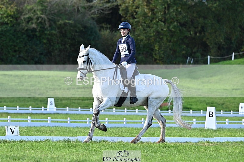 251024A-103433-08079 - F-456-Sophie.Hilliard