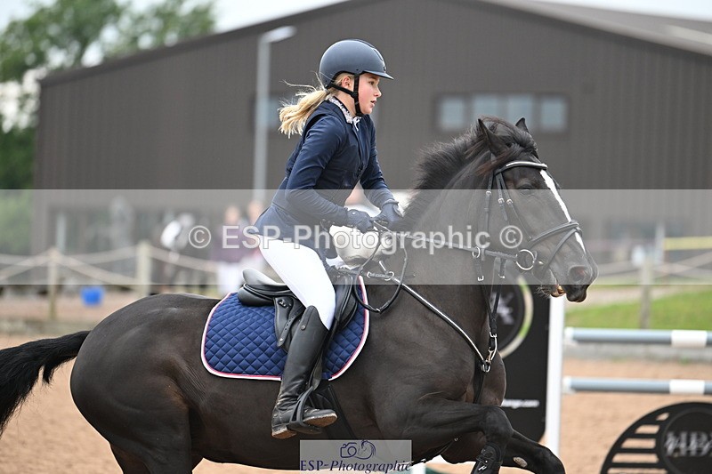 240907A-142939-02357 - Cls 4 Pony Big Team 95cm & 1.05m