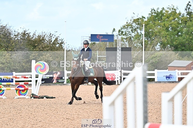 261014-124258-00462 - Cls  05 Snr Newcomers & 1.10m Open