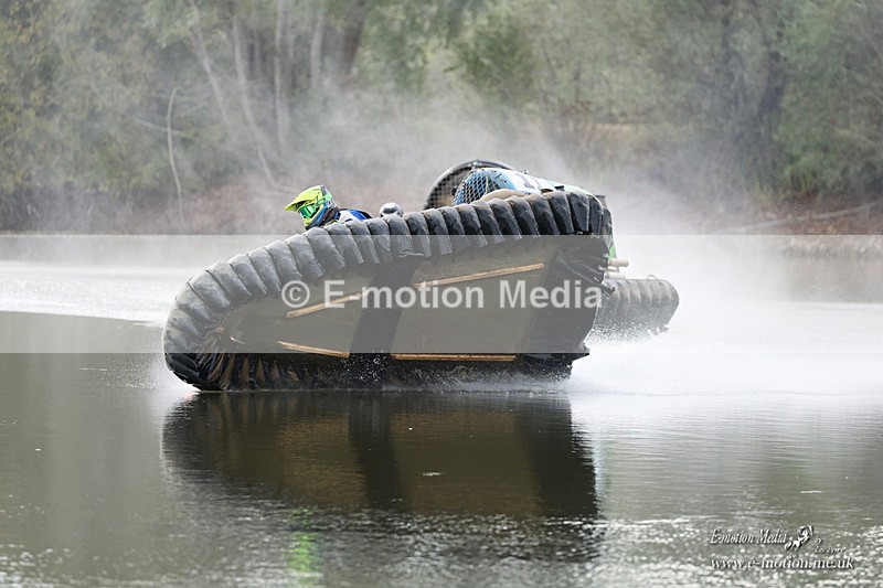 HCWC 210826 737 - Hovercraft W C Race Day One 21/08/26