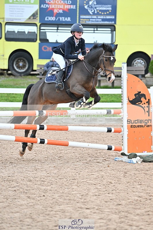 231119A-114959-05519 - Sun Cls 5 Newcomers & 1m Open