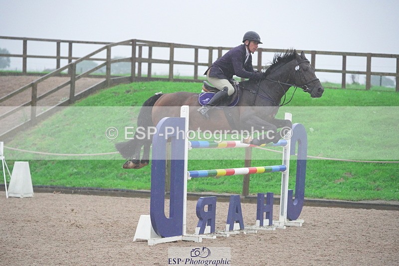 231017A-105320-06582 - Cls 26 Chard Equ Grand Prix