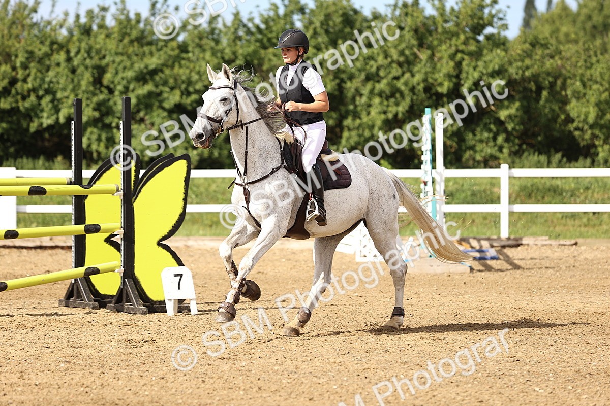 SBM_003008 - Class 5 - Senior Foxhunter - 1.20m