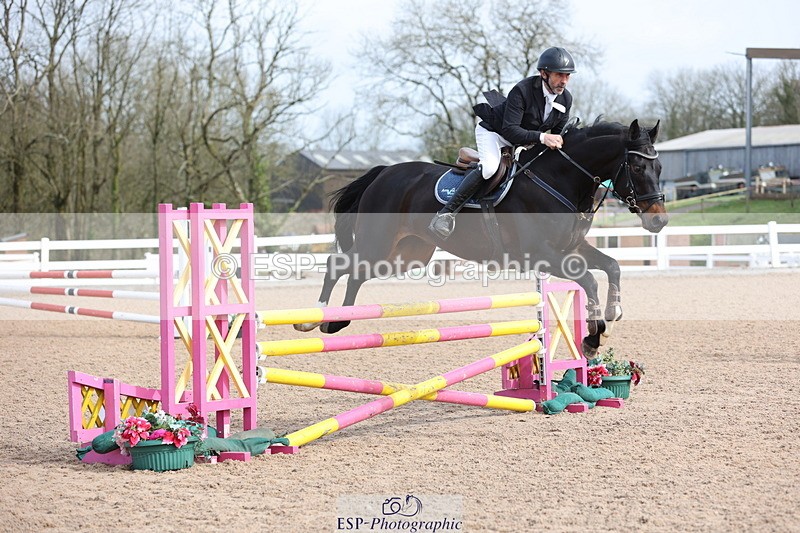 240406A-104823-02872 - Cls 20 British Novice and 90cm Open