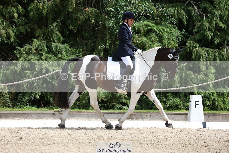 230812-140155-04369 - Cls 5 Novice Bronze 13.40 to 14.45 break