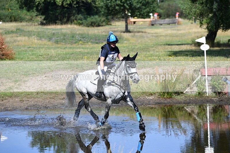 WJ5_2180 - XC Time 10:54 to 11:14