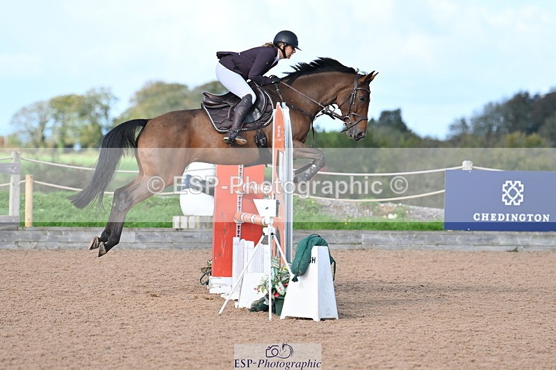 231014A-110311-04285 - Cls 18 Newcomers & 1.10m Open