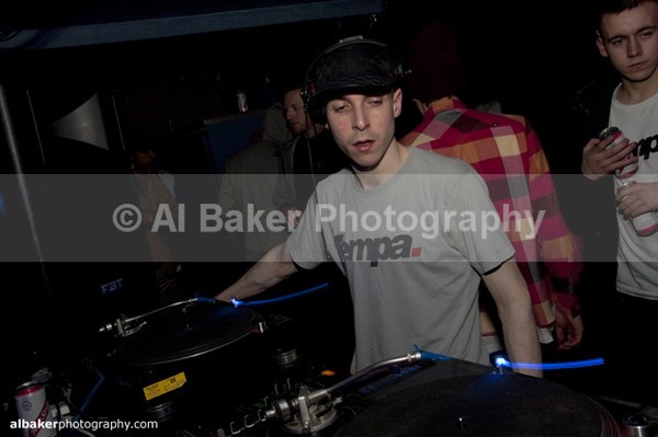 57 - Hit & Run @ factory251 19.12.11