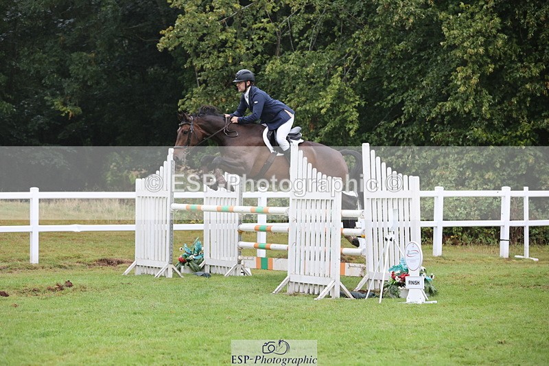 250830A-144923-07122 - Cls 16 Snr Newcomers and 1.10m Open