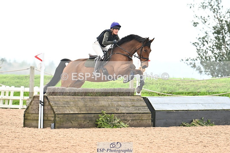 241110A-132359-00963 - 90cm Start to 14.00