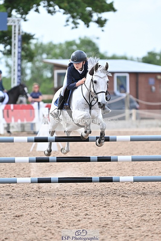 240628A-165006-01559 - Cls 5 Stepping Stones 128cm + 138cm