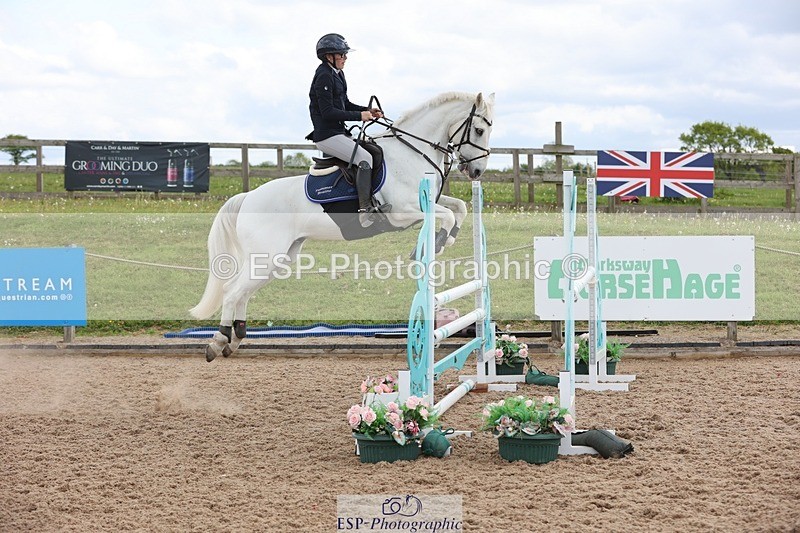 250505-120634-04737 - Cls 5 Pony Foxhunter and 1.10m Open