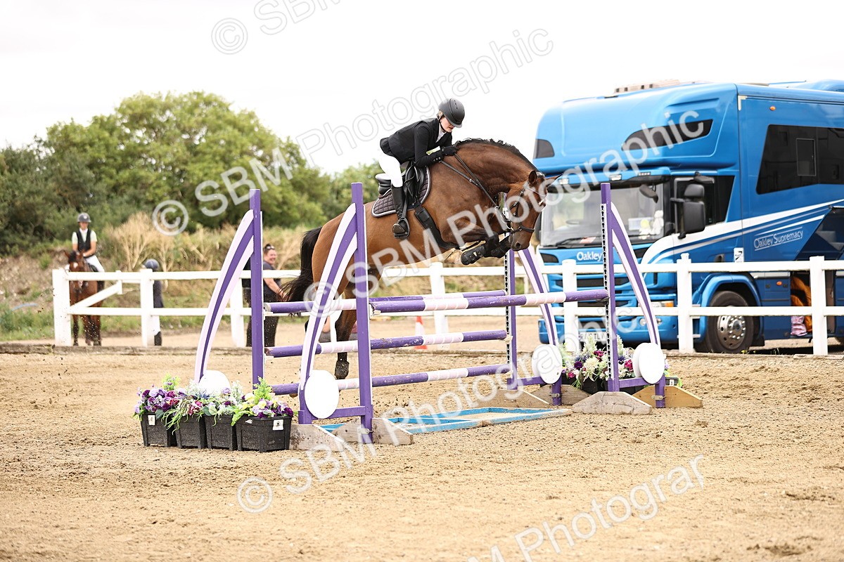 SBM_003147 - Class 21 - Senior Newcomers - 1.10m