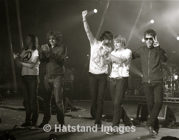 Kasabian - music
