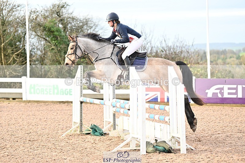 241206-095537-00121 - Cls 2 British Novice and 90cm Open