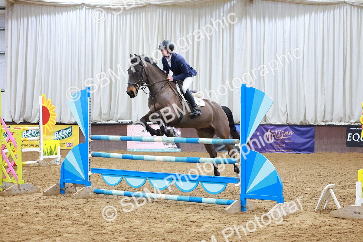 SBM_001509 - Class 4 - Senior Newcomers - 1.10m