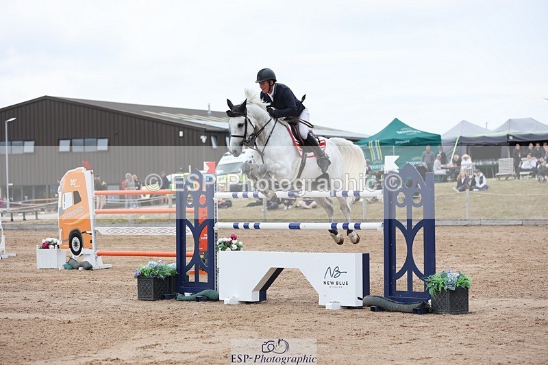 250719-181333-17808 - Cls 7, 3 Star Big Tour Break to End