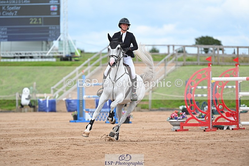 230721A-152613-07228 - Cls 10, 2 Star Big 1.45m Start to break