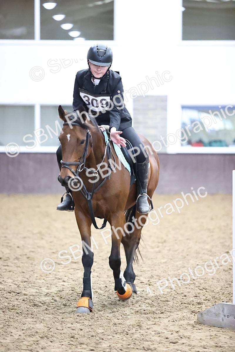 SBM_001855 - Class 5 - Henlow Veterinary Hospital - 70cm Area 12 Championship Qualifier