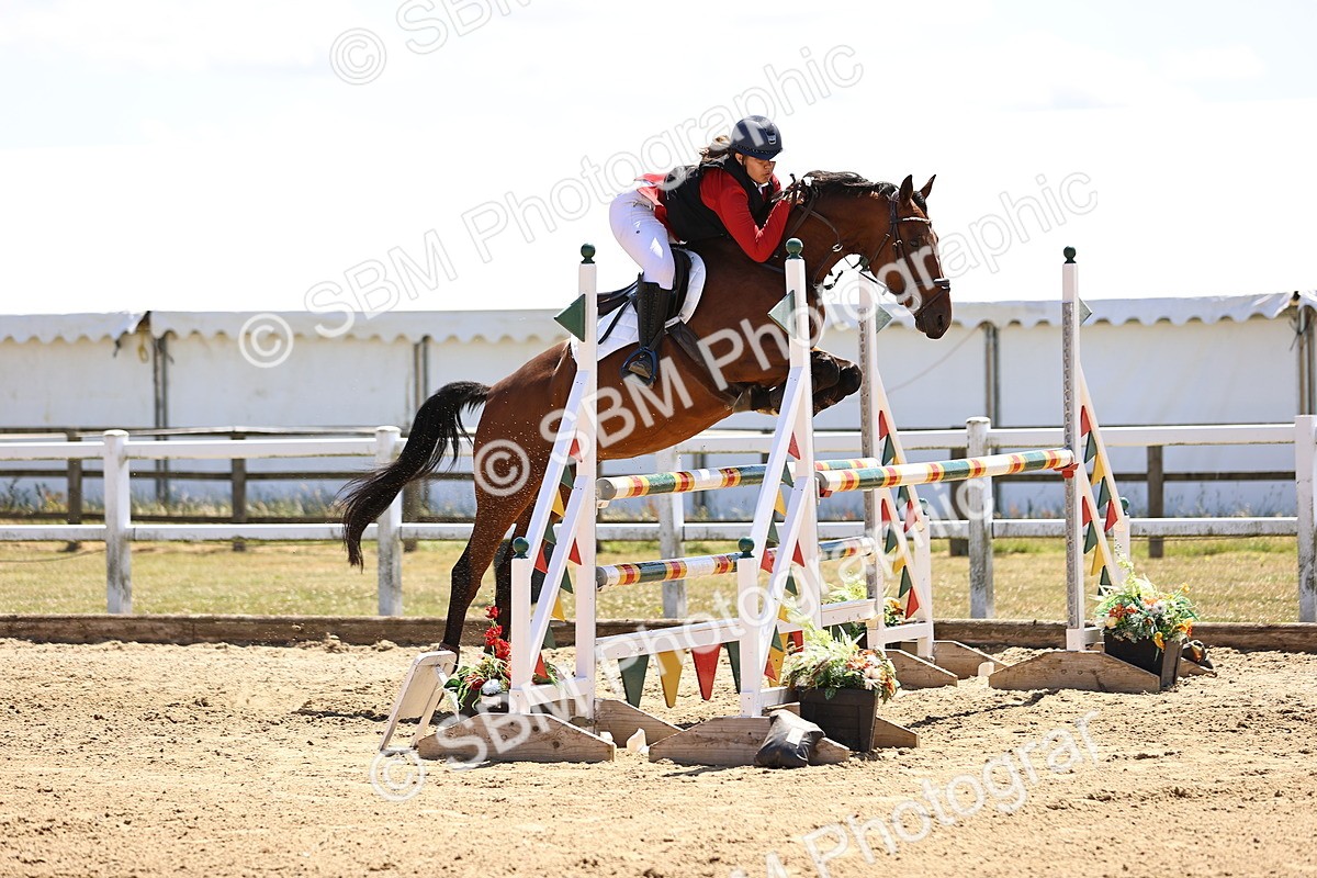 SBM_014547 - Class 15 - Senior Newcomers - 1.10m Open