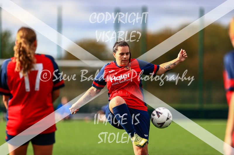 1DX31043 - 2025-10-05 FC Abbey Meads Ladies V Purton  Kingsdown FC Ladies
