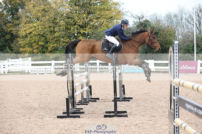 241101A-103226-01084 - FRI Cls 4 Snr 1.05m