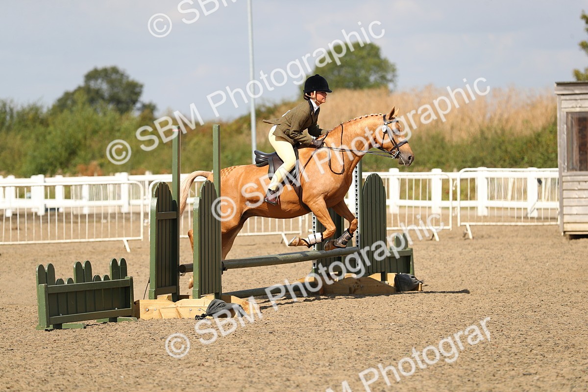SBM_03335 - Class 45 Clear Round Jumping