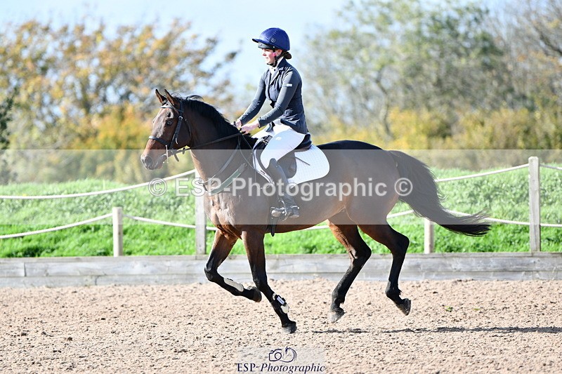 241026A-122208-01235 - SAT Cls 26+27 Club and Schools 90cm