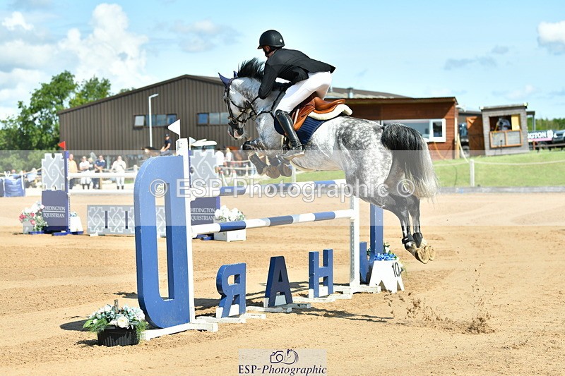 230720A-103453-01894 - Cls 5, 2 Star Medium 1.35m