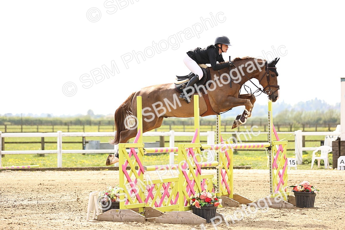  - Class 13 - Senior Foxhunter - 1.20m