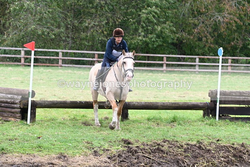 WJ6_6569 - Time at Photographer 12:41 to 13:05