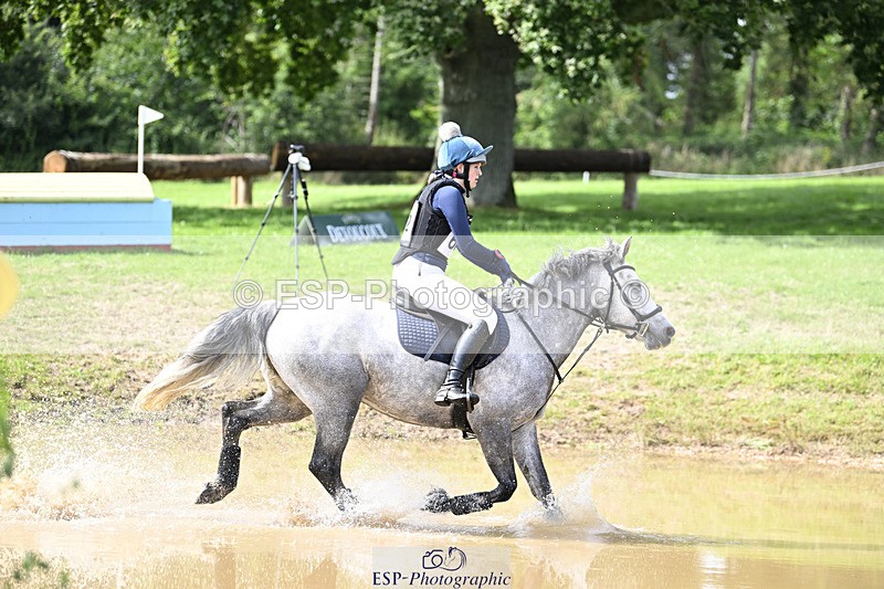 240804-161137-17874 - 662-Phoebe_Annear-THE_RIDGE_CROSS_FESTY