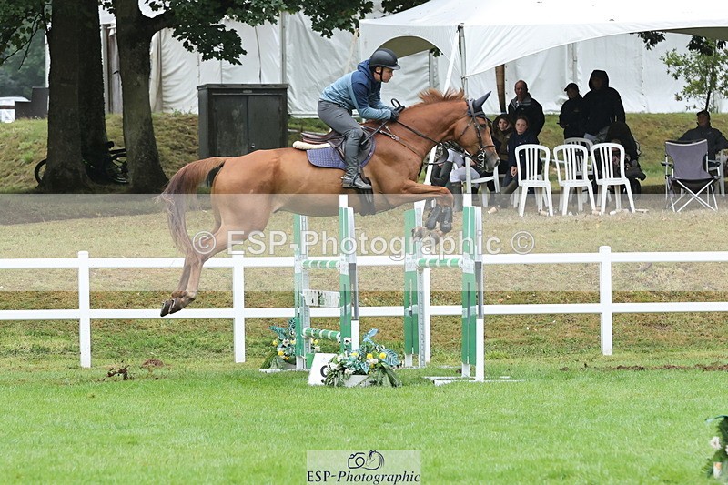 250830A-151122-07232 - Cls 16 Snr Newcomers and 1.10m Open