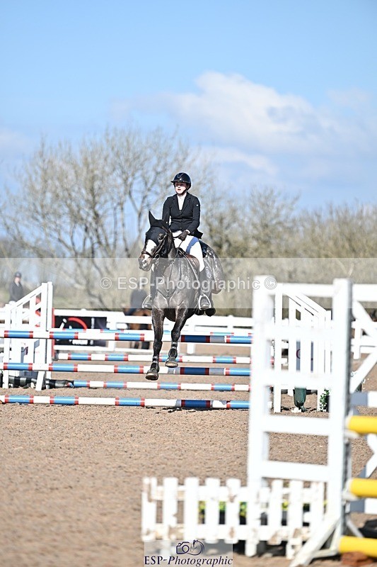 250314-113538-00343 - Cls 2 British Novice and 90cm