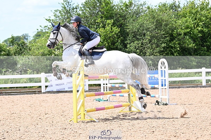 240619A-144126-00710 - Cls 4 Snr Newcomers and 1.10m Open