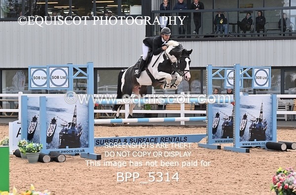 BPP_5314 - CLASS 8 THURS HOYS GFS Saddles Senior Newcomers Second Round