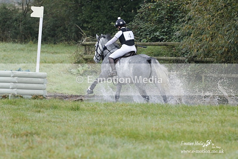 WWHT 171021 0299 - Novice Restricted (0.80m)  17/10/21