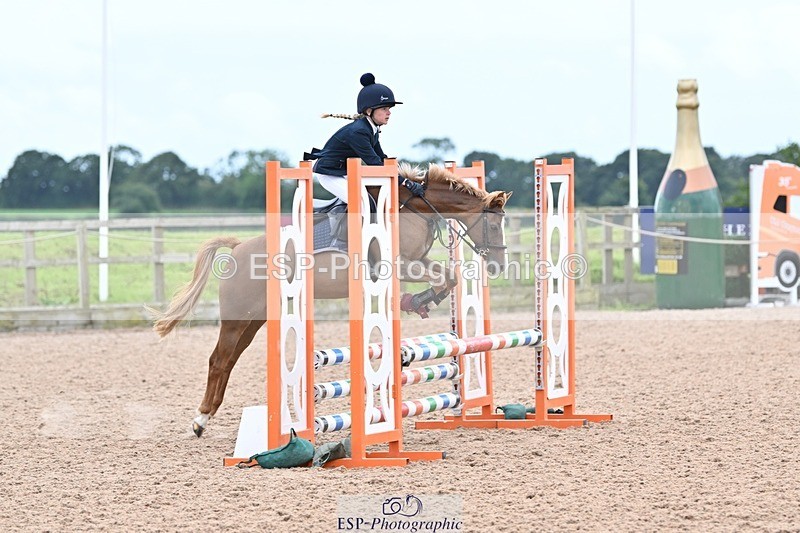 240813-165325-00329 - Classes 3A&B & 4 70cm